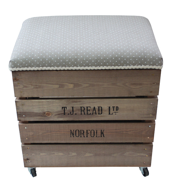 Warsa dots breakfast bar stool