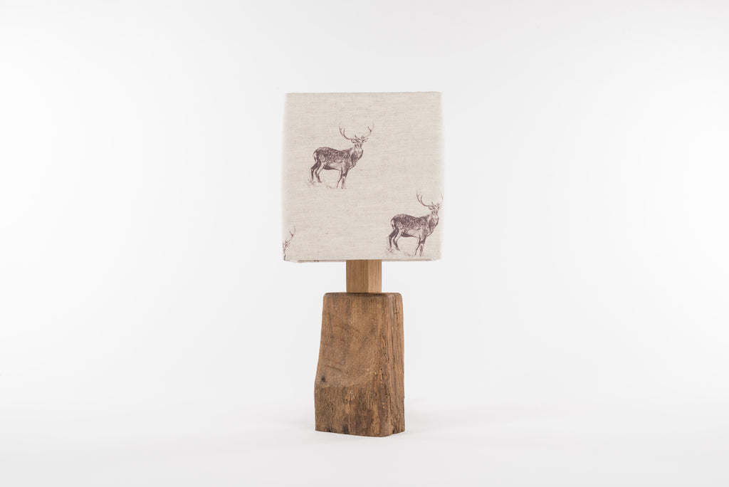 Natural stag table lamp